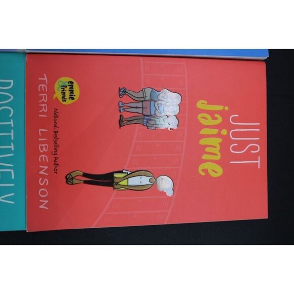 Terri Libenson Lot Of 4 Books Positive Izzy Invisible Emmie Just Jaime Becoming - Picture 3 of 13